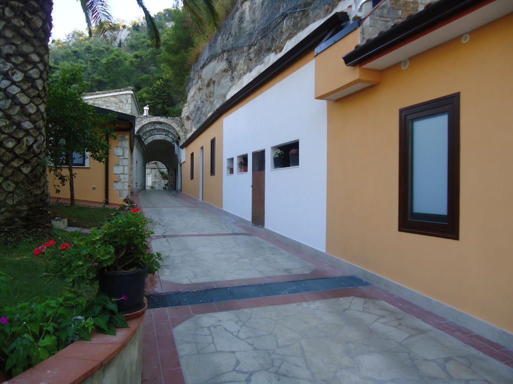 Pineta Monserrato Modica Exterior photo